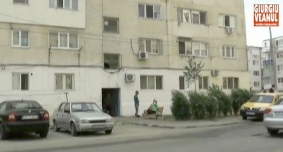 Imagini de la descinderile în dosarul de evaziune în care este implicat şi un senator Imagini de la descinderile în dosarul de evaziune în care este implicat şi un senator