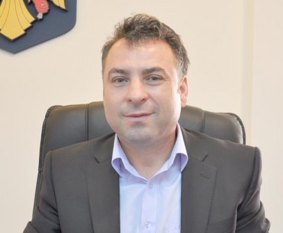 Curtea de Conturi a amendat Primăria Năvodari, după ce a fost bombardată de "delaţiuni" Curtea de Conturi a amendat Primăria Năvodari, după ce a fost bombardată de "delaţiuni"