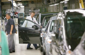 Ford reduce producţia în Germania