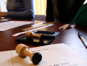 MAE: Au fost expediate 800.000 buletine de vot și toate materialele necesare votării