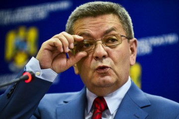 Rus: Sunt adept al autostrăzilor. Generaţia viitoare de miniştri va face autostrăzi