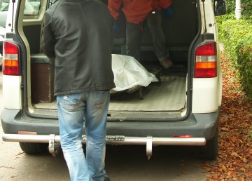Individul care a omorât un homosexual în Elveţia rămâne după gratii