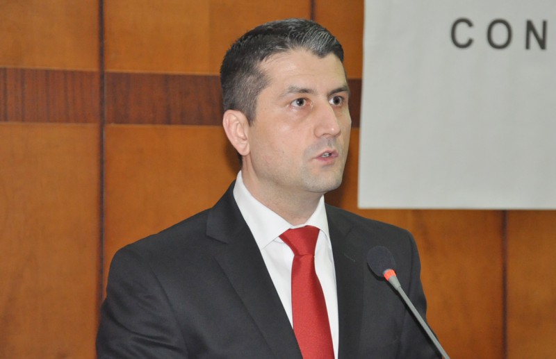 Decebal Făgădău va conduce Primăria Constanţa! Decebal Făgădău va conduce Primăria Constanţa!