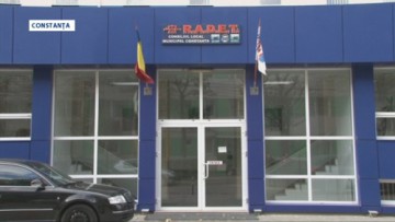 RADET opreşte apa caldă şi căldura