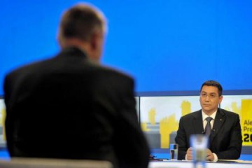 Prima confruntare electorală în cifre: Ponta - 5.766 de cuvinte, Iohannis - 4.214