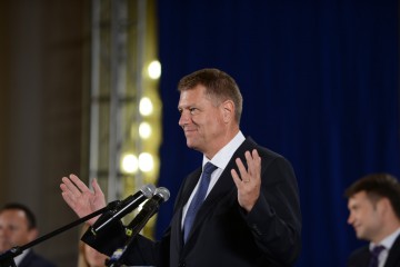 Iohannis a anunțat programul consultărilor cu patidele, de luni