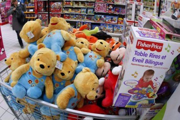 Peste 250 de firme din țară și străinătate, la Târgul de cadouri - Bucharest Christmas Shopping de la Romexpo