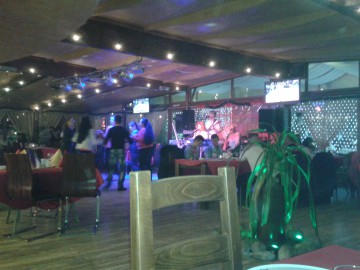 Constănțenii au petrecut Crăciunul în cluburi și restaurante