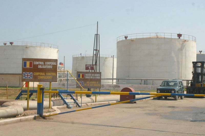 Oil Terminal se împrumută cu 5 milioane de euro pentru autorizaţia de antreprozit fiscal de depozitare Oil Terminal se împrumută cu 5 milioane de euro pentru autorizaţia de antreprozit fiscal de depozitare