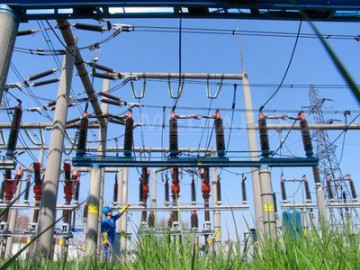 Preţul energiei furnizate populaţiei CREŞTE de la 1 ianuarie
