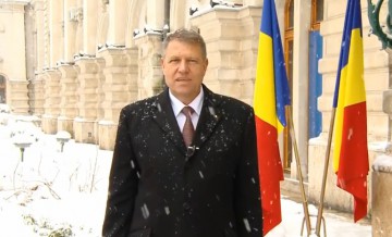 MESAJUL lui Klaus Iohannis de Anul Nou: Aş vrea ca 2015 să fie începutul acelei Românii a normalităţii pe care cu toţii ne-o dorim