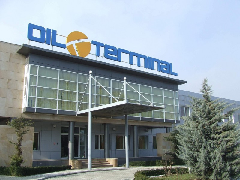 Oil Terminal se împrumută cu 5 milioane de euro pentru autorizaţia de antreprozit fiscal de depozitare Oil Terminal se împrumută cu 5 milioane de euro pentru autorizaţia de antreprozit fiscal de depozitare