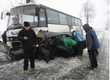 Poliţiştii decedaţi în teribilul accident erau din Hârşova şi Feteşti: Bălosu lucrase şi la Poliţia Municipiului