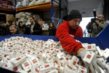 IGPR: Peste 4,3 milioane de țigări de contrabandă, confiscate de polițiști