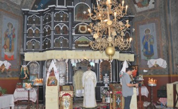 Scandal la biserica din Palazu Mare! Preotul Lungu, transferat la alt lăcaș de cult