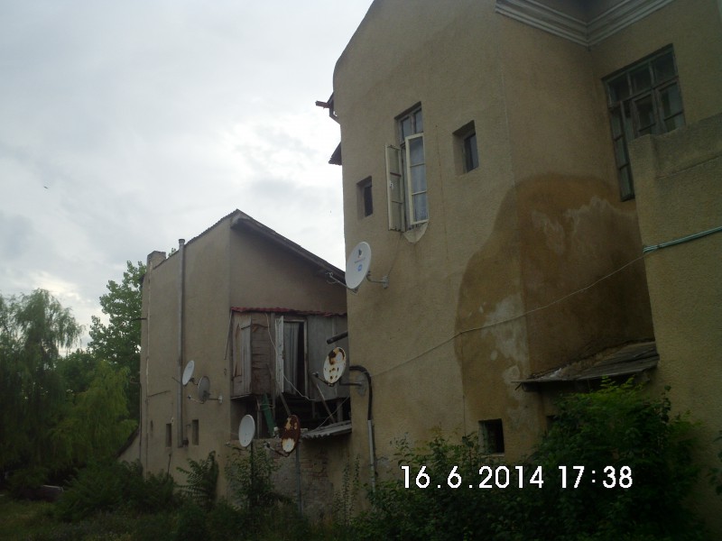 Cum justifică Primăria Eforie evacuarea ţiganilor de la internat: au devastat clădirea! Cum justifică Primăria Eforie evacuarea ţiganilor de la internat: au devastat clădirea!