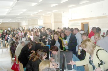 Peste 100 de locuri de muncă vacante în Constanţa