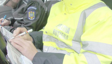 Continuă judecata în cazul poliţiştilor care luau şpagă: se va analiza o înregistrate de pe un CD