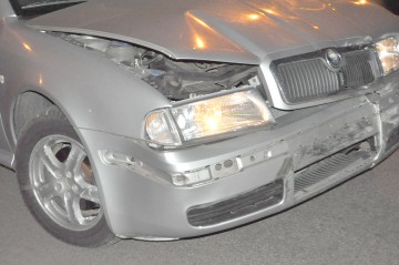 Trei persoane rănite, în intersecţia cu DN3