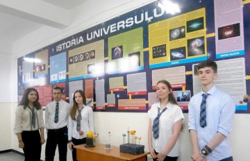 „Istoria Universului“ la Liceul Teoretic „Ovidius“