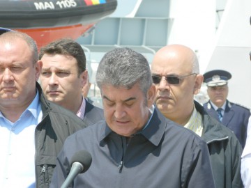 Oprea reiterează ideea introducerii votului de la 16 ani