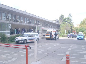Tichetele de masă bagă zâzanie între angajaţii Spitalului Judeţean