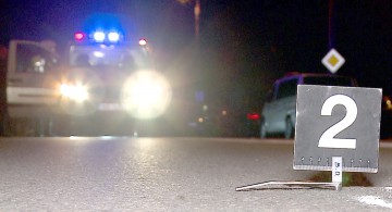 Un şofer băut a distrus cinci maşini şi a fost cât pe ce să-şi omoare copilul!