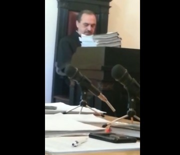 Un judecător a adormit în timpul procesului