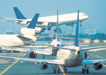 Traficul aerian peste Spania, pentru patru zile „în aer”