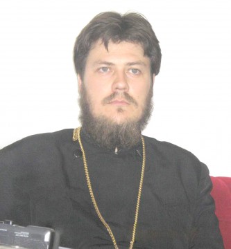 Preotul Tănăsescu, despre valul de suiciduri din Constanţa: „Nu am văzut sfânt care să vrea să-şi ia viaţa!”