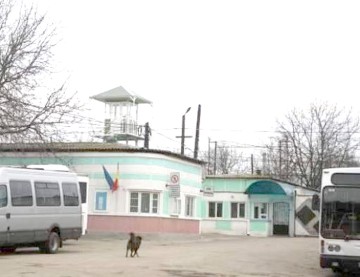 Tânăr din Castelu, condamnat pentru furt şi prins de poliţişti!