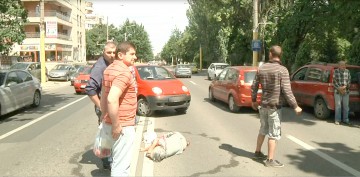 Accident rutier grav pe Tomis: un cetăţean grec a lovit o femeie pe trecerea de pietoni