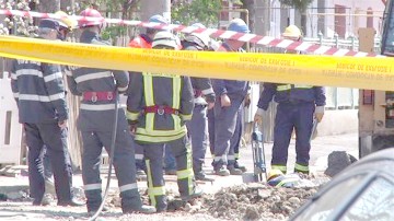 Pompierii au intervenit la depozit de mobilă: un “Dorel” a spart o conductă de gaze!