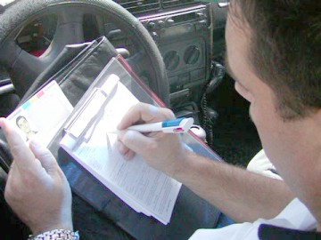 Şoferi fără permis, prinşi de poliţiştii Gărzii de Coastă