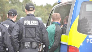 Cum a furat un constănţean bunuri de 20.000 de euro dintr-un magazin din Germania: prin acoperiş!