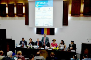 Predoiu a sărbătorit 25 de ani de învăţământ superior economic la Constanţa