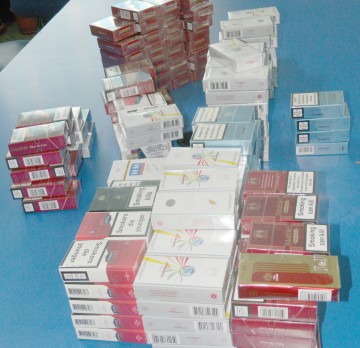 Jandarmii constănţeni, în „vizită” la contrabandiştii de ţigări