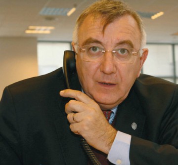 Chiliman a fost reţinut de DNA. Cum se împărţea şpaga pe care o primea chiar în primărie: el lua 30%, apropiaţii săi câte 15%, 10% ajungea la PNL