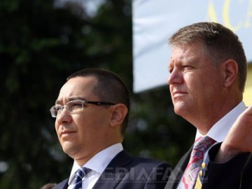 Băsescu: Iohannis şi Ponta au un aranjament, pentru ca premierul să nu demisioneze după acuzaţiile DNA