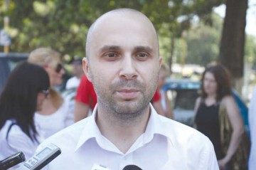 Mihai Petre se dezice de Klaus Iohannis. „România lucrului bine tăcut”