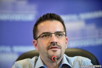 Fondul pentru Viitorul României, „chetă” pentru elevii performeri