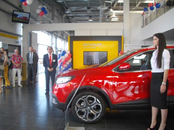 Kadjar, primul crossover Renault în segmentul C, lansat la Constanţa. Directorul Olteanu: „Este o maşină pe care şi eu mi-o doresc”