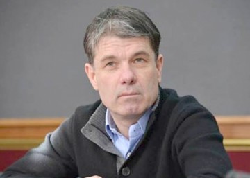 Primarul Braşovului a fost eliberat sub control judiciar