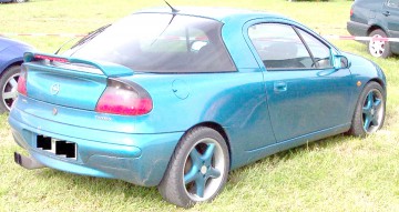 Autoturism Opel neînmatriculat, descoperit la Hârşova