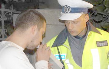 Infracţiuni la regimul circulaţiei rutiere