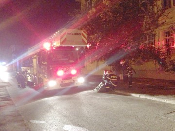 Un constănţean a vrut să se arunce de pe un liceu din Constanţa