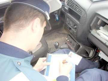 Prinşi la volan fără permis de conducere