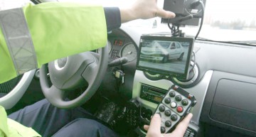 Aproape 200 de vitezomani, traşi pe dreapta de poliţiştii rutieri constănţeni