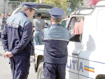 Un individ a furat plăcuţele cu numele străzilor de pe raza Secţiei 5