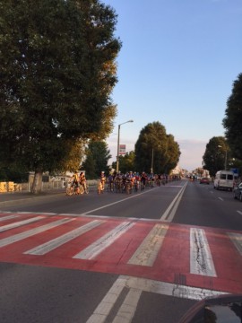 Şoferii din Constanţa sunt revoltaţi: comunitatea bicicliştilor îi încurcă în trafic!